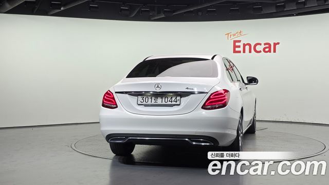 Mercedes-Benz C-Class 2016 — photo 4
