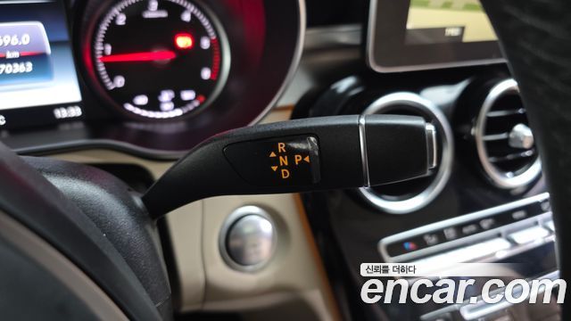 Mercedes-Benz C-Class 2016 — photo 9