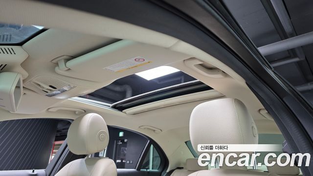 Mercedes-Benz C-Class 2016 — photo 15
