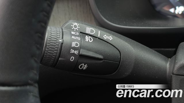 Volvo XC40 2021 — photo 17