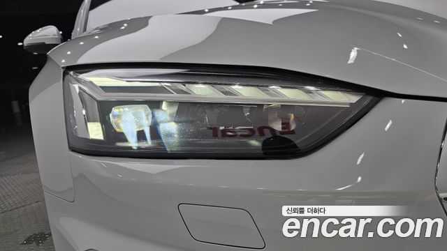 Audi A5 2021 — photo 8