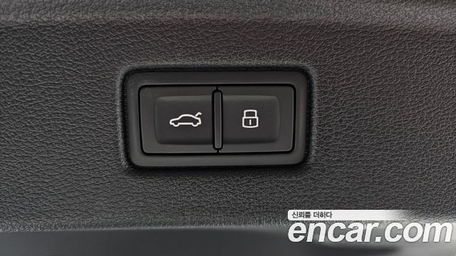 Audi A5 2021 — photo 38