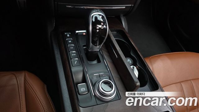 Maserati Ghibli 2018 — photo 9