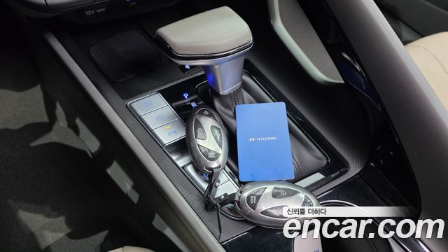 Hyundai AVANTE 2024 — photo 12