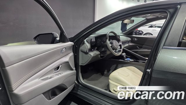 Hyundai AVANTE 2024 — photo 13