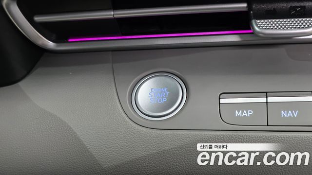 Hyundai AVANTE 2024 — photo 32
