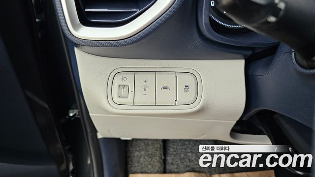 Hyundai Venue 2020 — photo 20