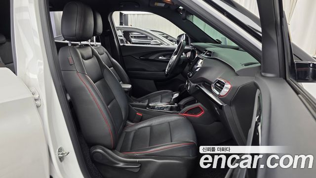Chevrolet Korea Trailblazer 2021 — photo 17