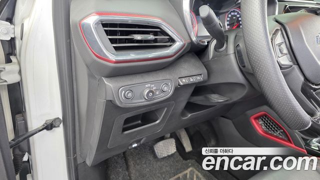 Chevrolet Korea Trailblazer 2021 — photo 24