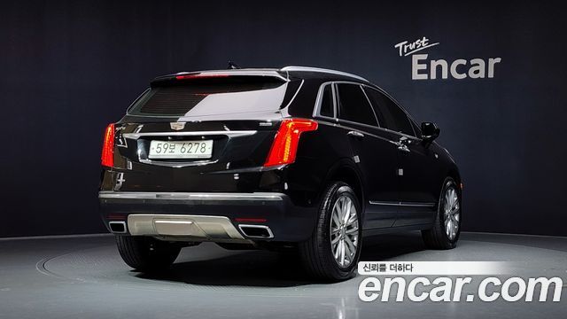 Cadillac XT5 2018 — photo 2
