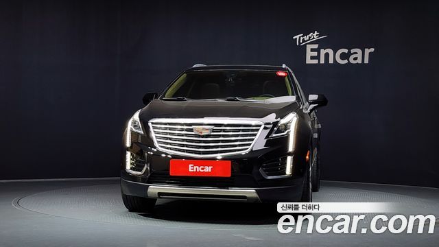 Cadillac XT5 2018 — photo 3