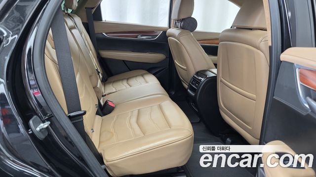Cadillac XT5 2018 — photo 11