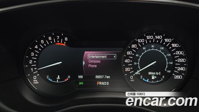 Lincoln MKC 2015 — photo 8
