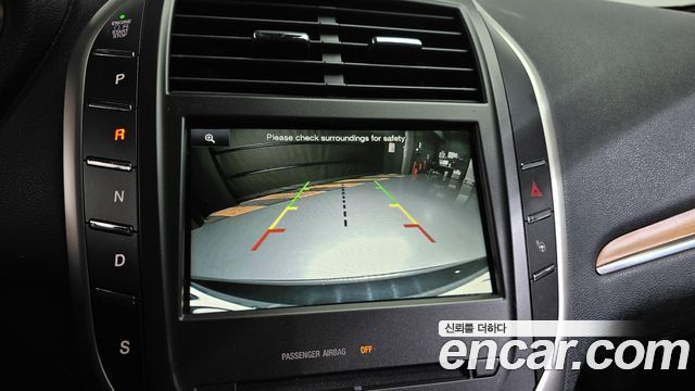 Lincoln MKC 2015 — photo 14