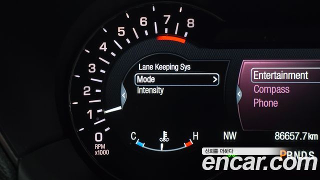 Lincoln MKC 2015 — photo 18