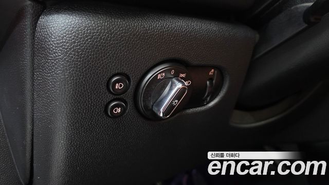 Mini Cooper Convertible 2021 — photo 16