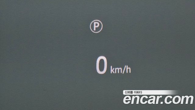 Land Rover Defender 2022 — photo 24