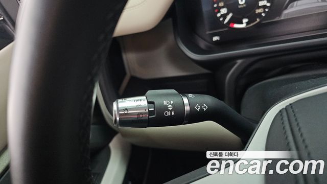 Land Rover Defender 2022 — photo 34
