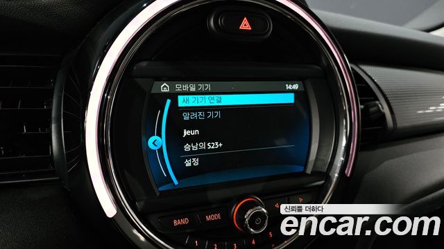 Mini Cooper 2020 — photo 16