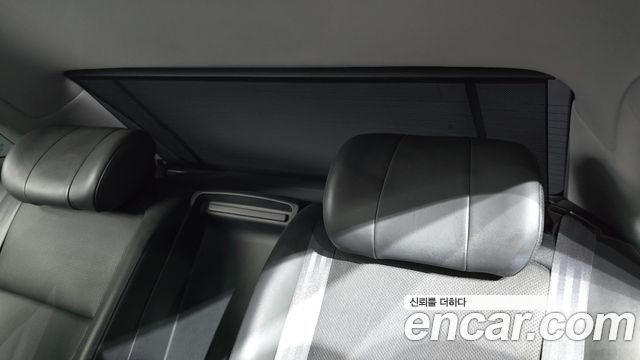 Hyundai Equus 2013 — photo 18