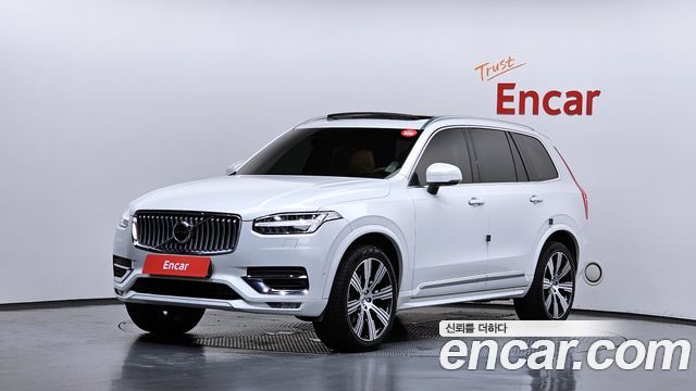 Volvo XC90 2021 — photo 1