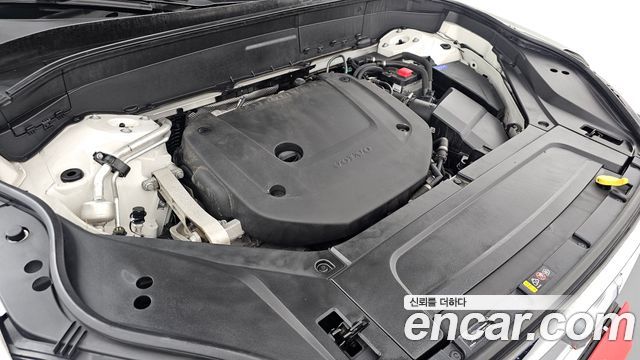 Volvo XC90 2021 — photo 6