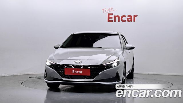 Hyundai AVANTE 2022 — photo 3