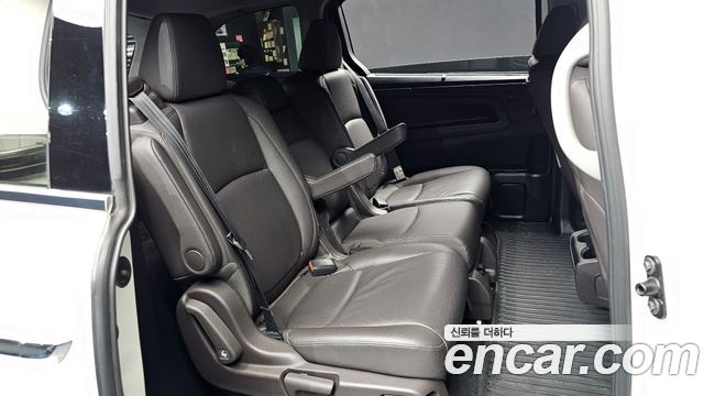 Honda Odyssey 2018 — photo 17