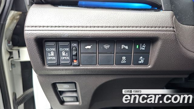 Honda Odyssey 2018 — photo 23