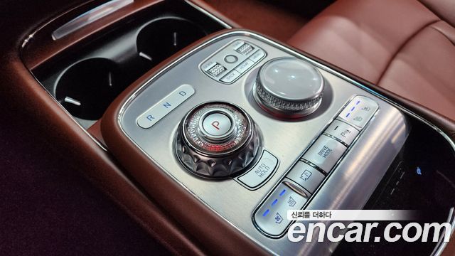 Genesis G90 2023 — photo 9
