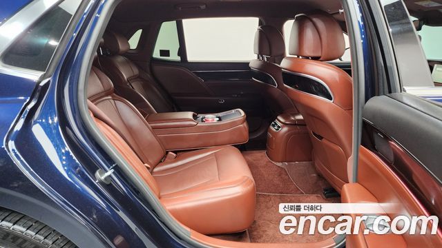 Genesis G90 2023 — photo 11