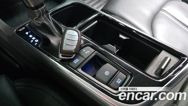 Hyundai Sonata 2018 — photo 17