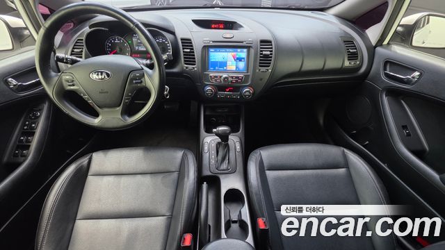 Kia K3 2013 — photo 7