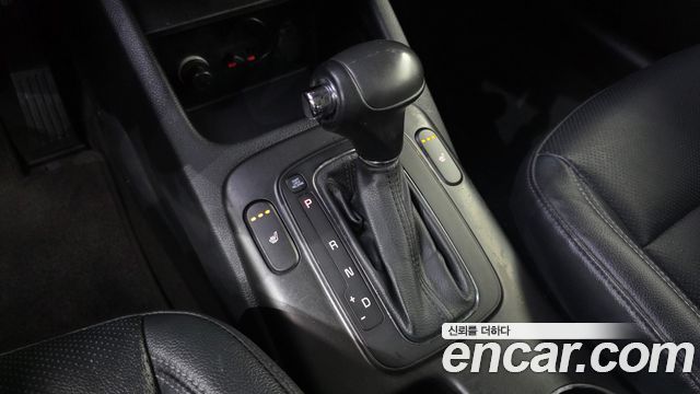 Kia K3 2013 — photo 9