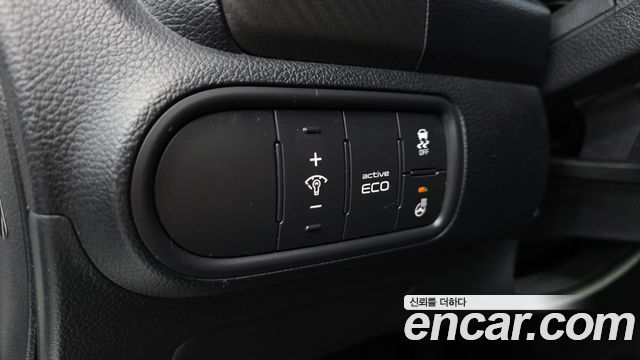 Kia K3 2013 — photo 16