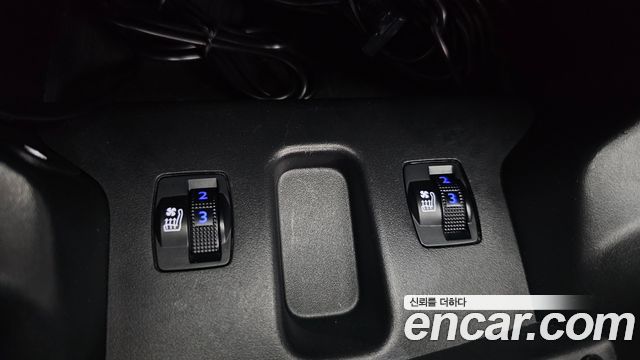 Citroën / DS DS7 2022 — photo 19