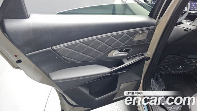 Citroën / DS DS7 2022 — photo 15