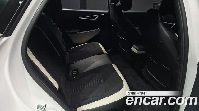 Kia EV6 2022 — photo 18