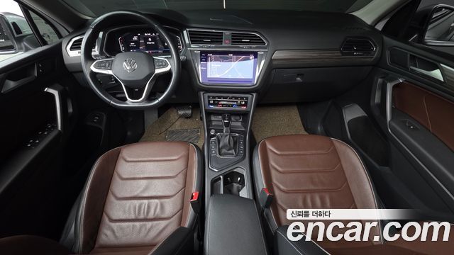 Volkswagen Tiguan 2023 — photo 7