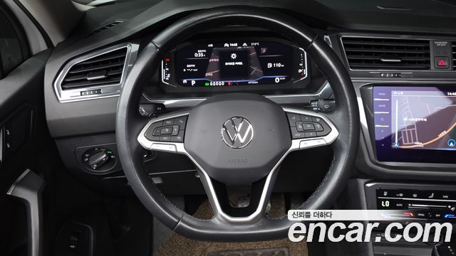 Volkswagen Tiguan 2023 — photo 15