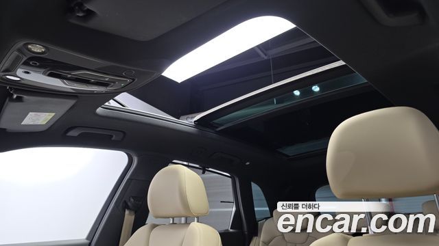 Audi Q5 2022 — photo 25