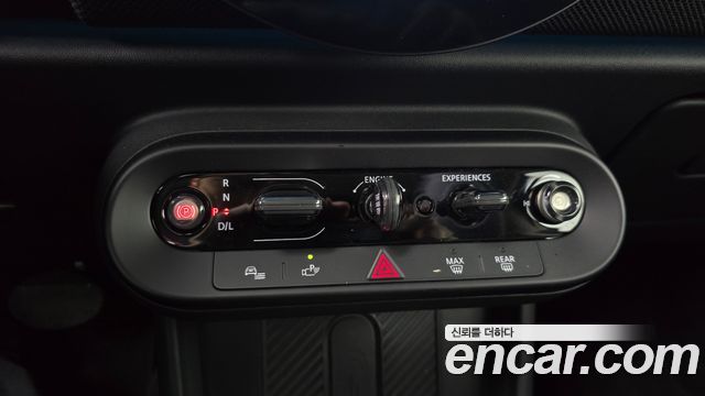 Mini Cooper 2025 — photo 12