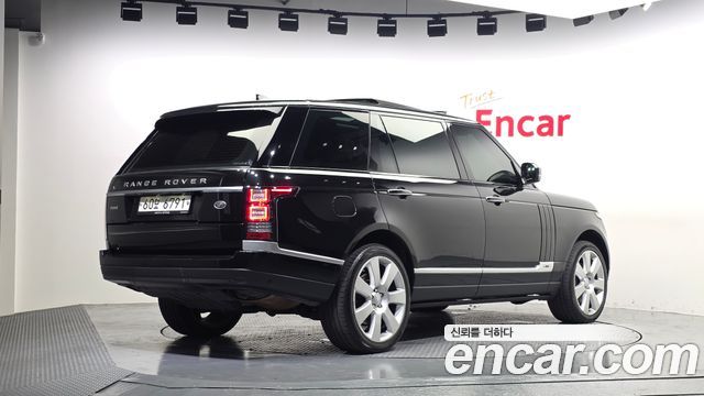 Land Rover Range Rover 2017 — photo 2