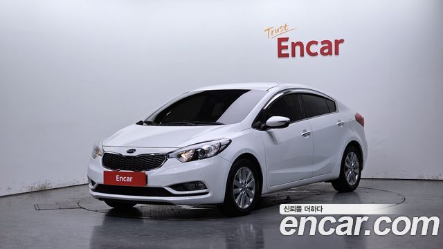 Kia K3 2015 — photo 1