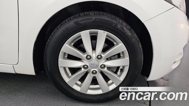 Kia K3 2015 — photo 5