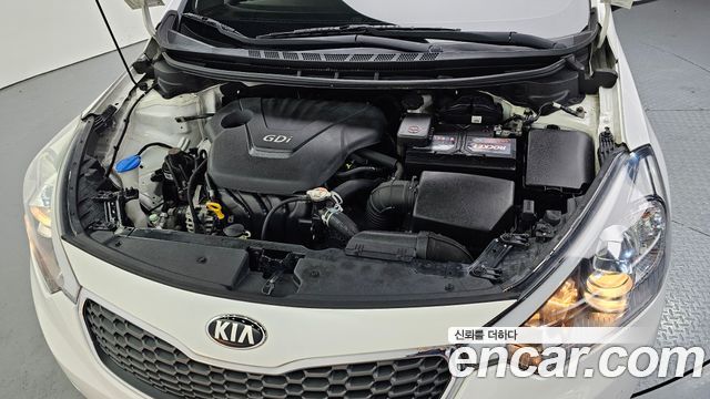 Kia K3 2015 — photo 6