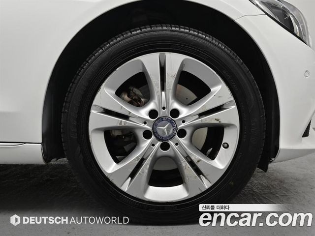 Mercedes-Benz C-Class 2016 — photo 5