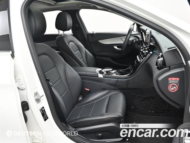 Mercedes-Benz C-Class 2016 — photo 10