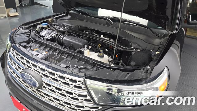 Ford Explorer 2022 — photo 6