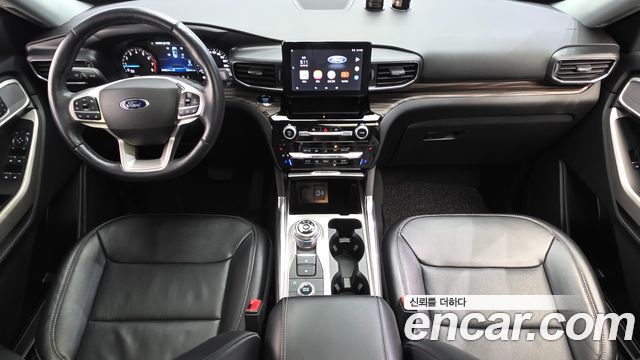 Ford Explorer 2022 — photo 7